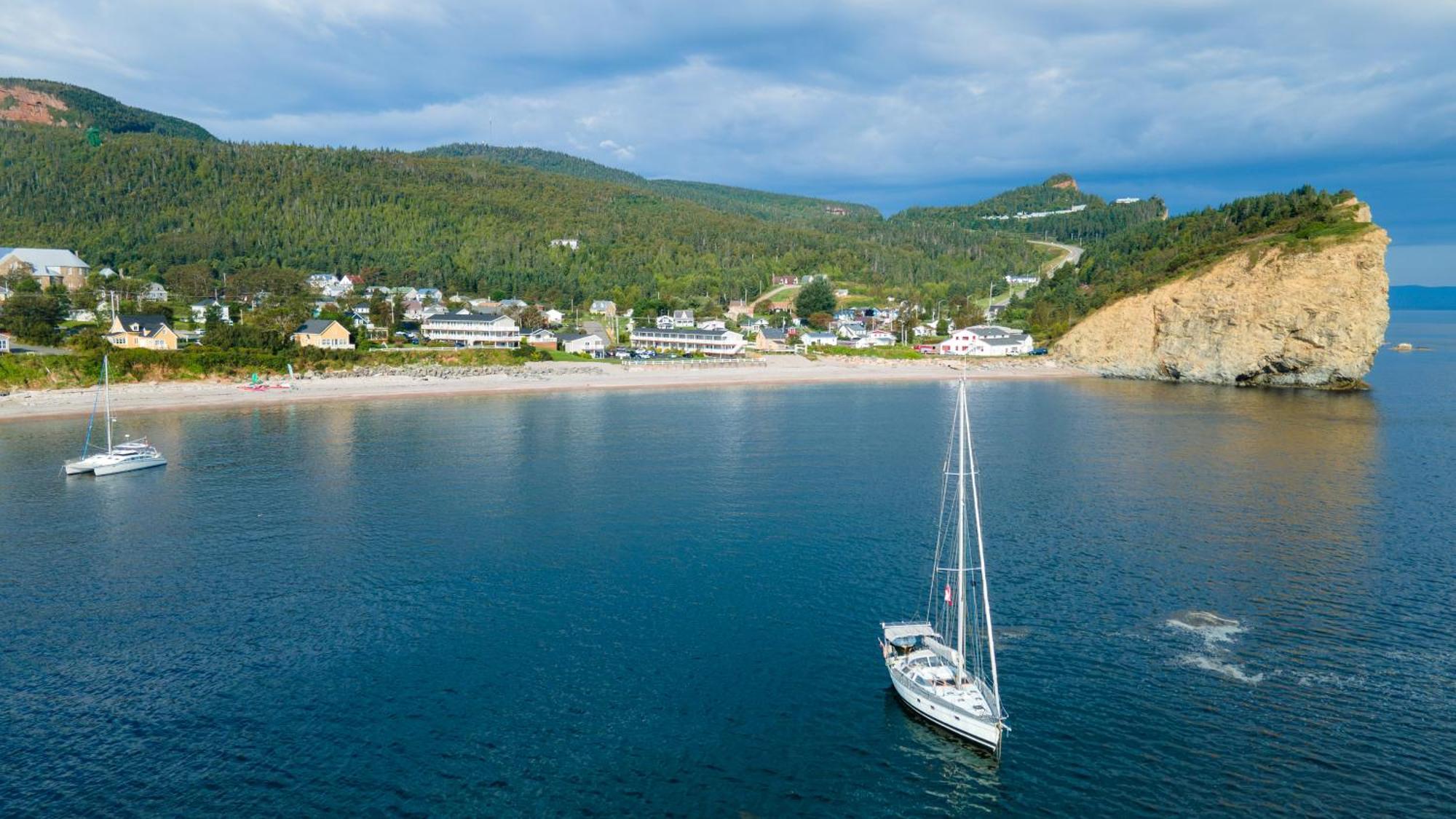 Hotel Les Trois Soeurs Percé Zewnętrze zdjęcie