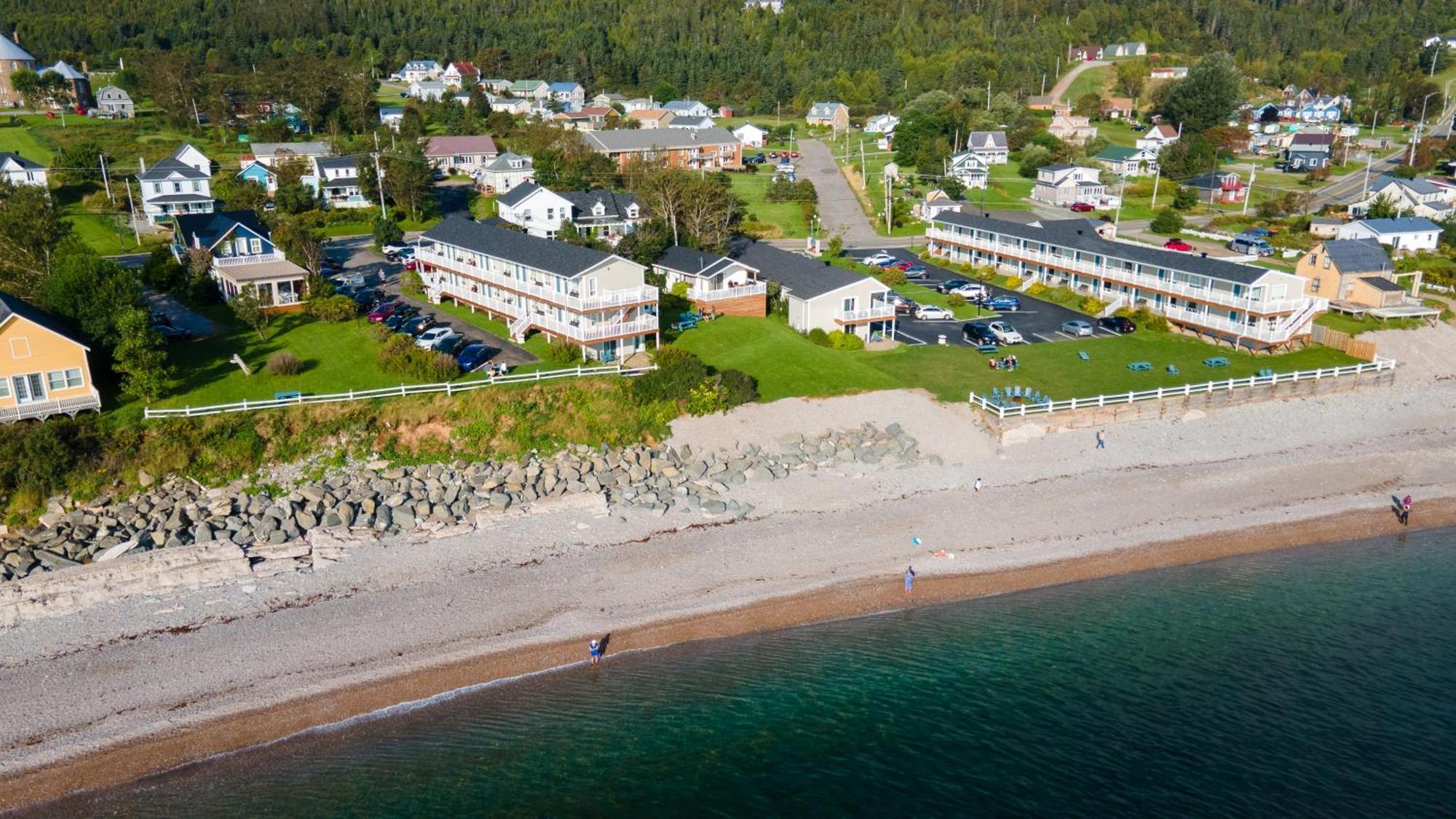 Hotel Les Trois Soeurs Percé Zewnętrze zdjęcie